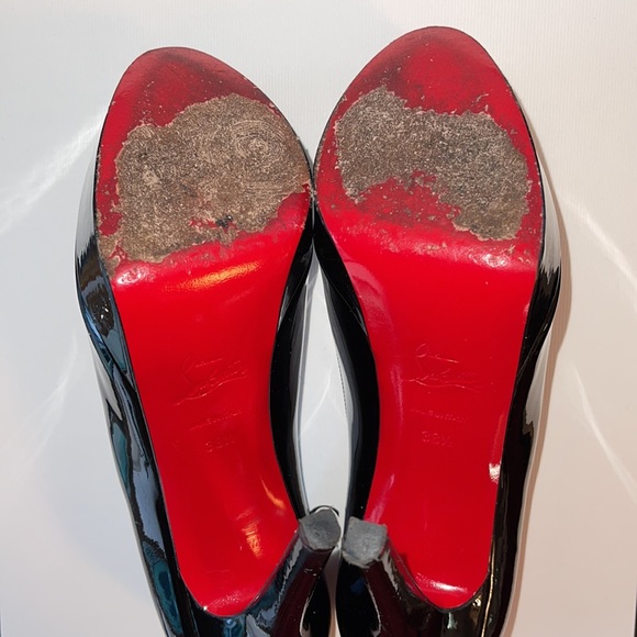 !!SOLD!!Christian Louboutin Bianca black patent 38.5 - Picture 7 of 7